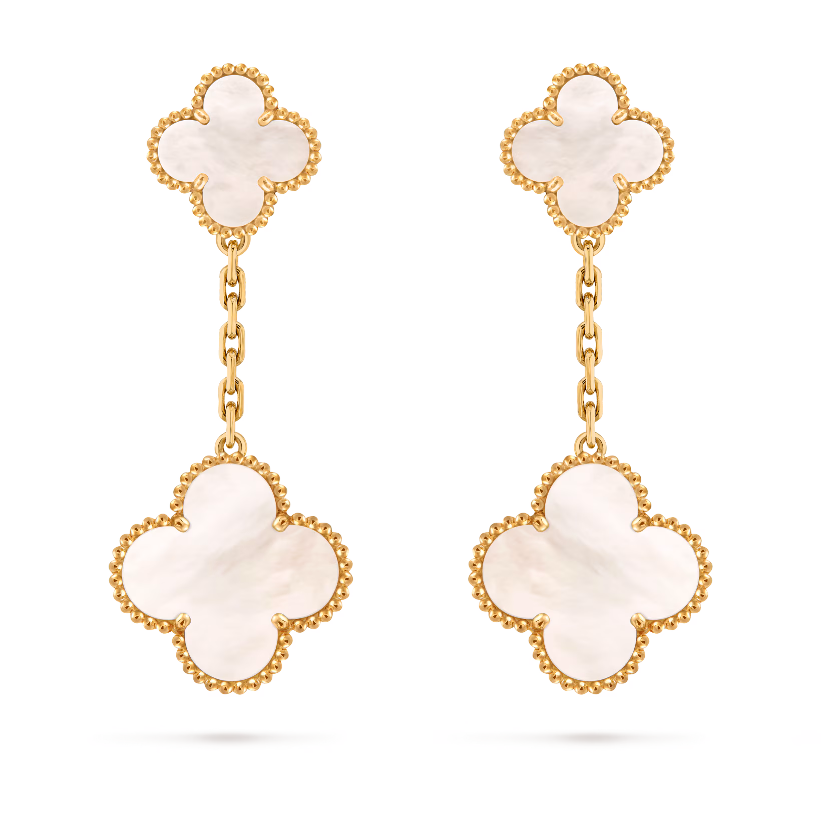 ckjgriq0q4inrp8j1ikbxw.png.transform.vca-w820-2x.avif Сережки Magic Alhambra, 2 мотиви з перламутром - Зображення 1